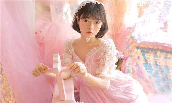 沙嘴街道供卵试管代怀生子多少钱？这一直是很多不孕不育家庭关注的话题。在中国，不孕不育的发生率越来越高，根据《中国不孕不育现状调研报告》显示，育龄夫妇的不孕不育率从20年前的3%增长至现在的12.5%-18.2%，患者人数高达6000万以上。在这样的背景下，许多家庭通过供卵试管来实现自己的生育梦想。那么，供卵试管代怀生子的费用到底是多少呢？